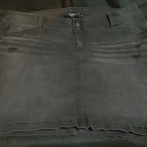 Torrid denim skirt